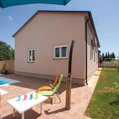 Three-bedroom Holiday In Tatil Evi