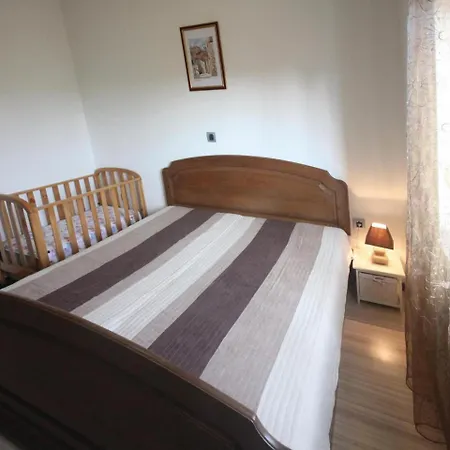 Three-bedroom Holiday In
